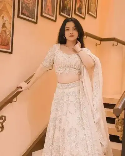 Escort Fatehpur Sikri